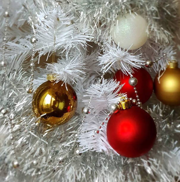 istock Christmas tree Light balls garland ideas 1083456672