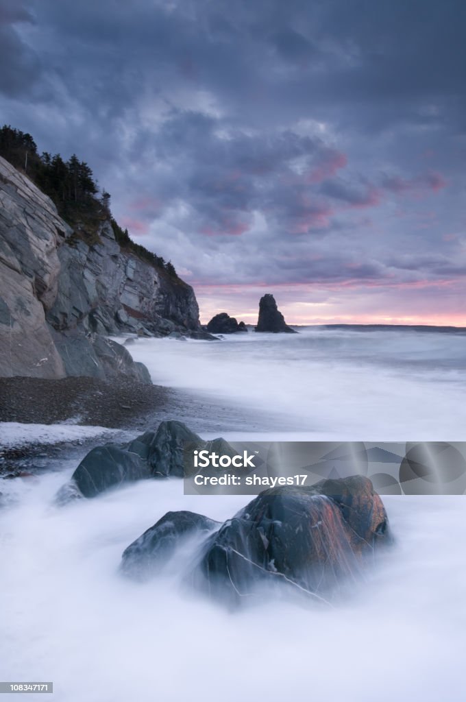 Rocky shore ondas - Royalty-free Ilha Cape Breton Foto de stock