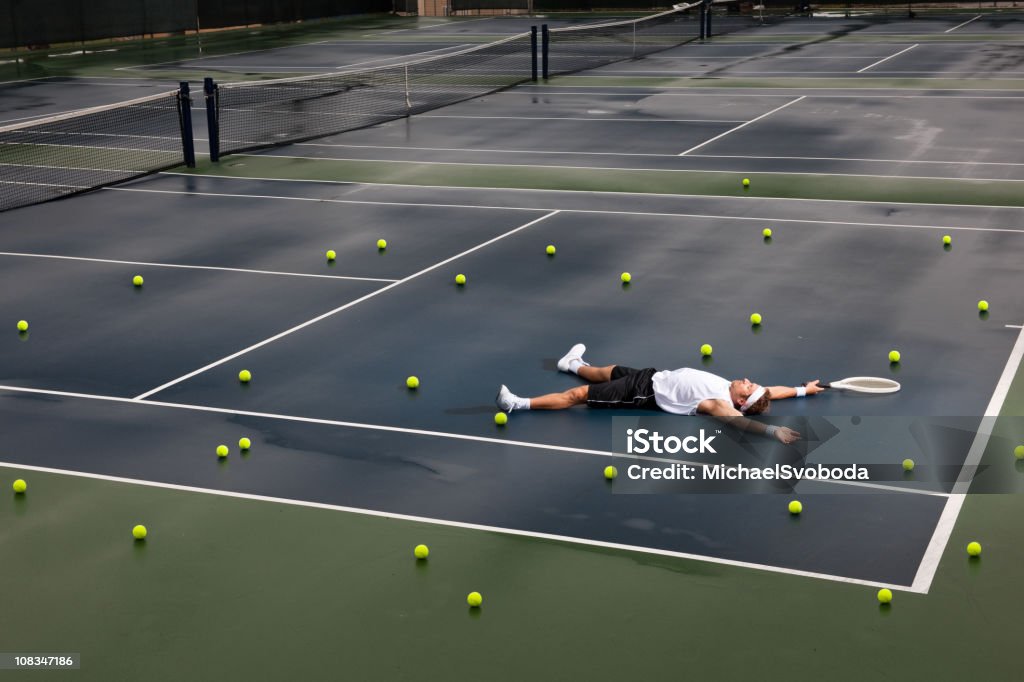 Exaustão - Foto de stock de Bola de Tênis royalty-free