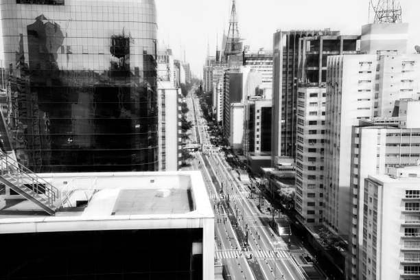istock Paulista Avenue 1083483424