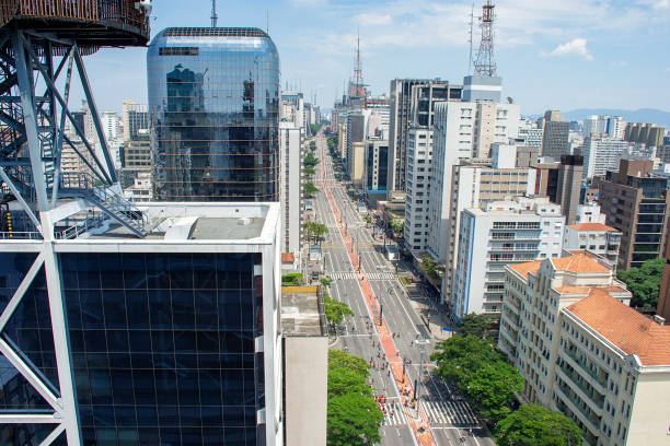 istock Paulista Avenue 1083483498