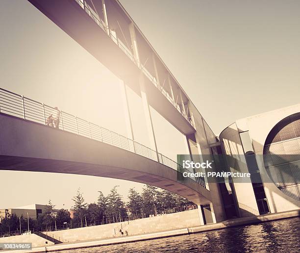 Il Ponte - Fotografie stock e altre immagini di Acciaio - Acciaio, Ambientazione esterna, Architettura