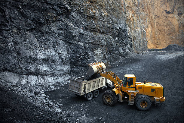 mineração - mining - fotografias e filmes do acervo