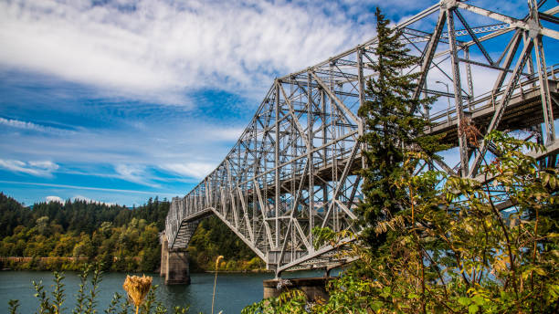 istock Bridge structure across the Columbia River Gorge in Oregon 1083543650