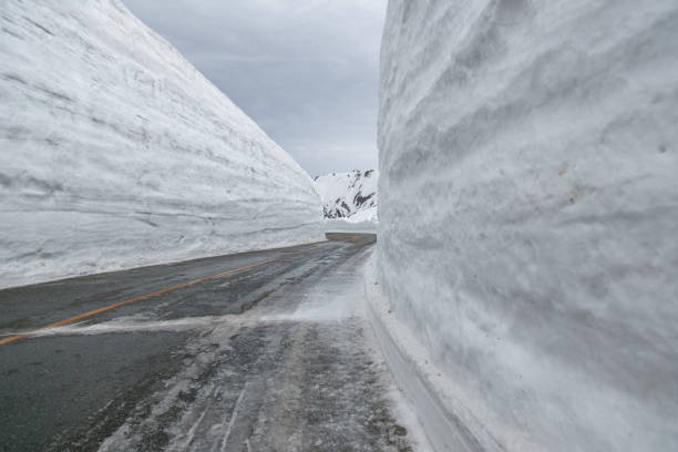 istock Snow wall at Kurobe alpine in Japan. 1083548710