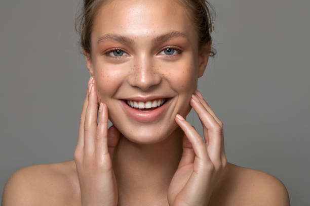 istock Woman beauty 1083617428
