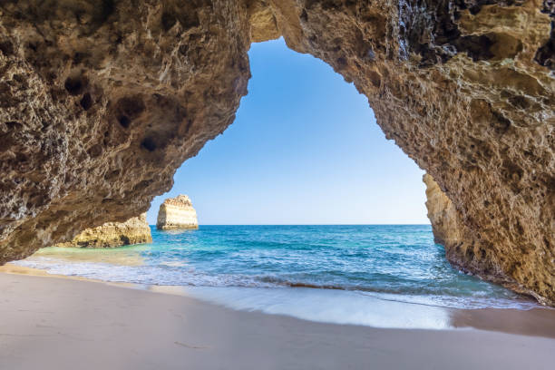 istock Fantastically beautiful bay in the Algarve (praia do buraco) 1083648738