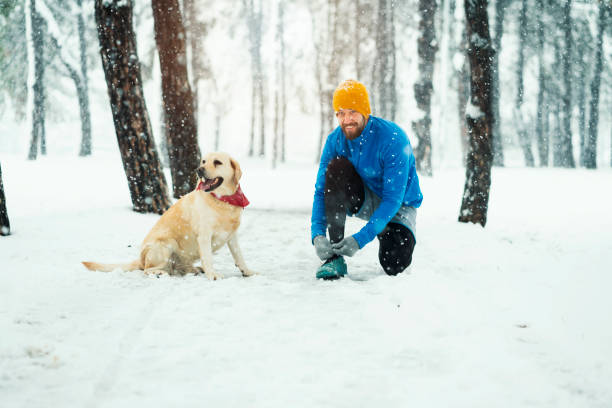 istock Bad weather can't do anything to us 1083679992