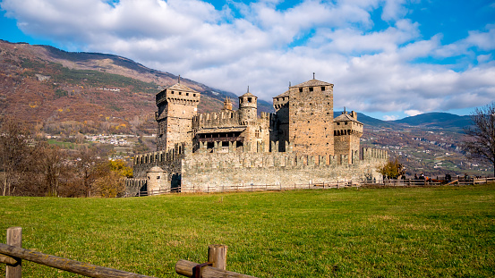 Castle, Valle D'Aosta, European Alps, Italy, Mountain, Fenis