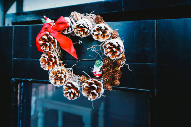 istock Christmas flowers rope decoration 1083931860