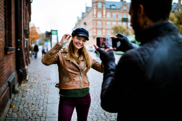 istock Couple taking pictures 1083963968
