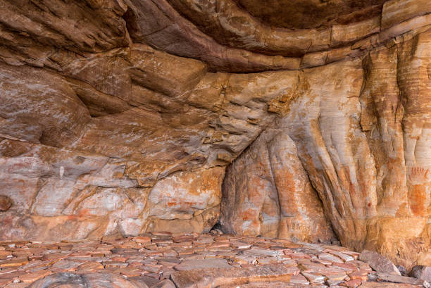 istock Cave with rock paintings at Truitjieskraal 1083971410