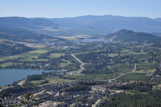 istock British Columbia - Kelowna & Area 1084132966