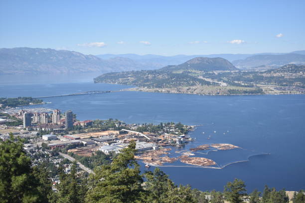 istock British Columbia - Kelowna & Area 1084133636