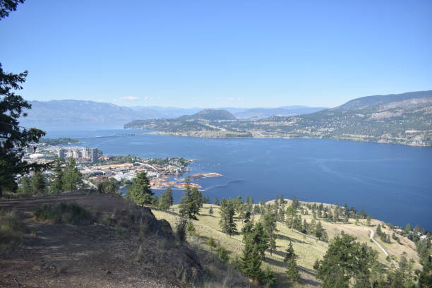 istock British Columbia - Kelowna & Area 1084133686