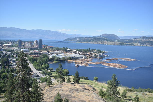 istock British Columbia - Kelowna & Area 1084134952