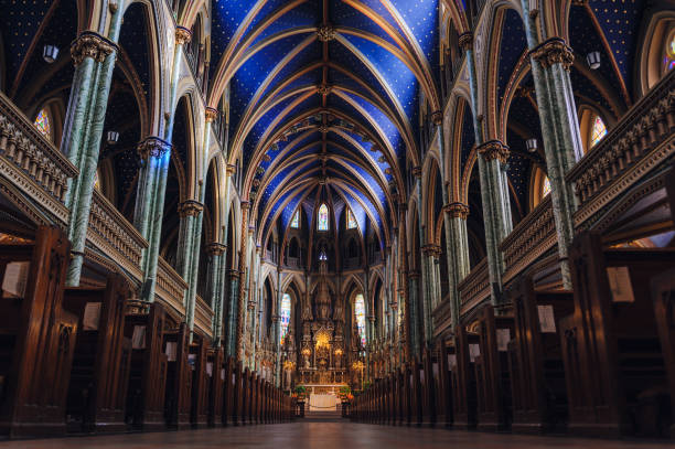 notre dame catedral ottawa - cathedral gothic style indoors church - fotografias e filmes do acervo