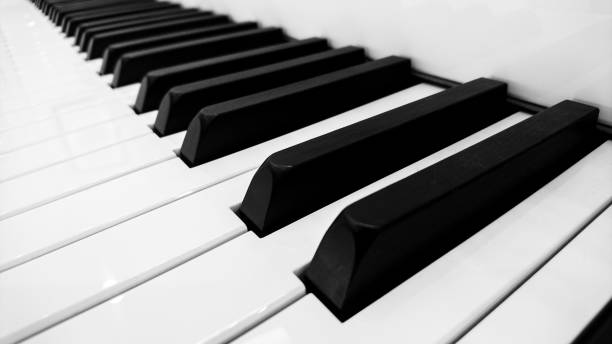 istock Piano key in black and white 1084153276