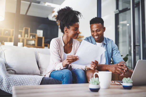 istock What should we do with the extra money? 1084373758