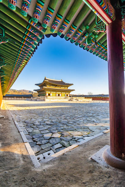 istock Gyeongbokgung palace 1084402924