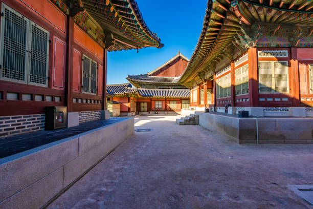 istock Gyeongbokgung palace 1084409400
