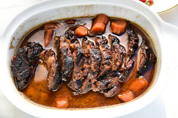 Poitrine de boeuf braisé au vin - Photo