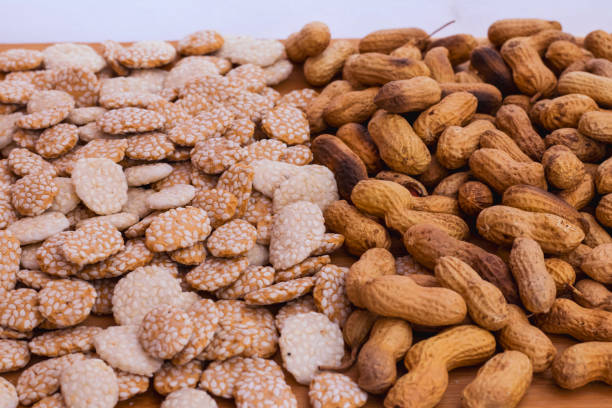 Image of sesame and groundnuts