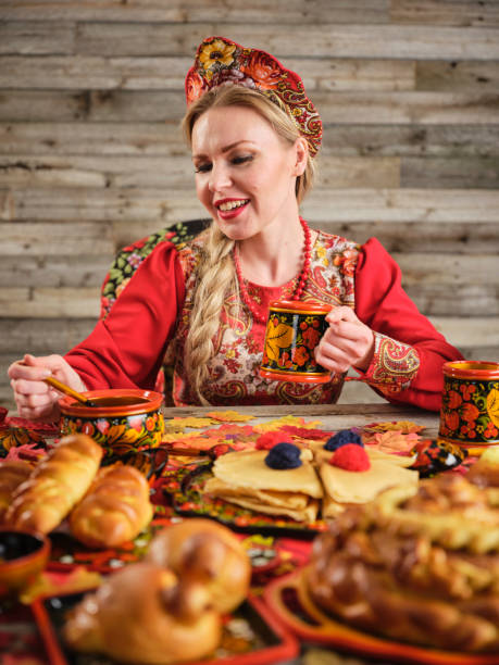 istock Traditional Russian Woman 1084670554