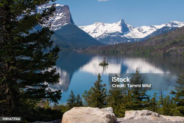 Snowcapped Mountain Reflection Lake Stock Photo - Download Image Now - Beauty In Nature, Dramatic Landscape, Glacier