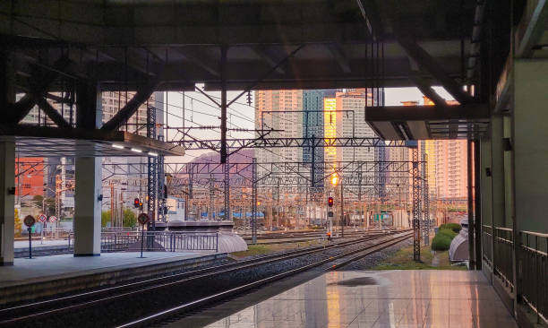 istock Seoul Yongsan Station Landscape 1084752906