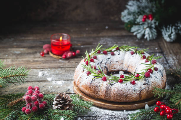 istock Homemade christmas cake 1084798646