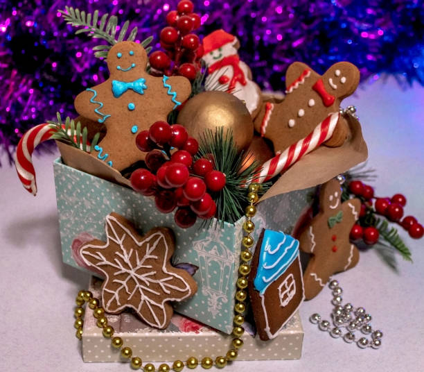 Gingerbread men with colorful Christmas decorations