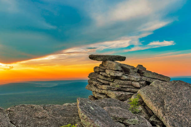 istock steep cliffs on the top of the mountain 1084816896