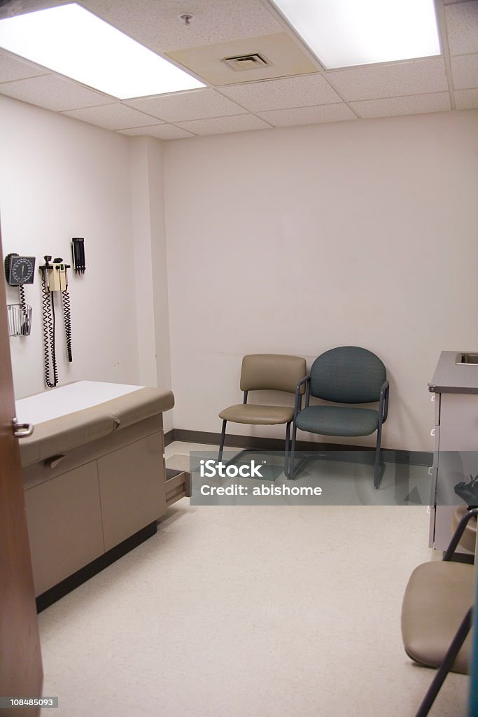 Salle d'examen - Photo de Cabinet médical libre de droits