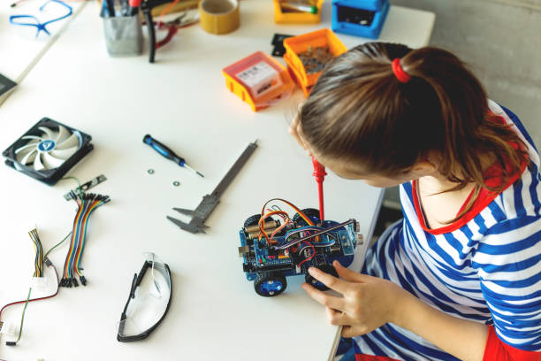 istock Building robotic car toy 1084900256