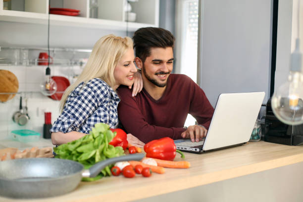 istock Online cooking blog 1084925588