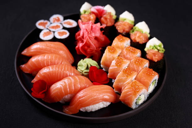 nigiri, gunkan and maki sushi set, food art