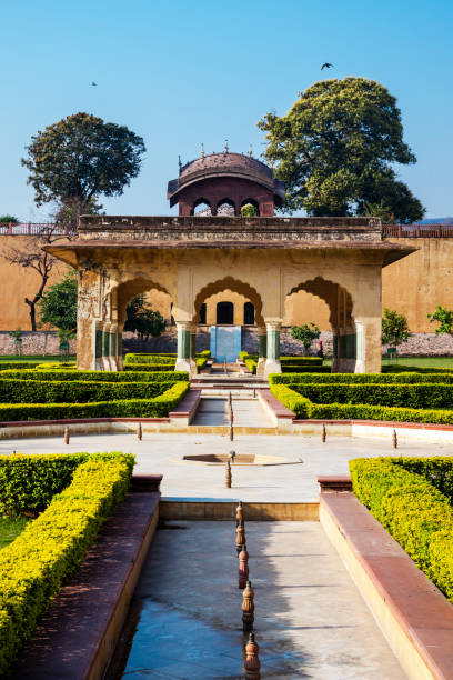 istock Garden at Amer Fort in Jaipur, India 1084970076