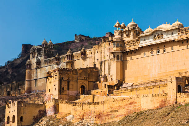 istock Amer Fort in Jaipur, India 1084970966