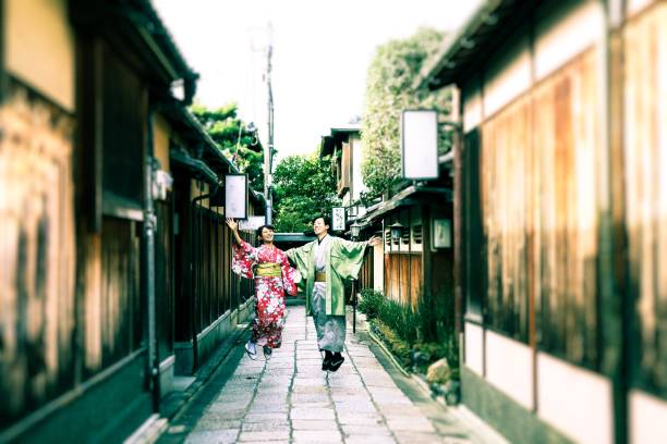 istock Kyoto couple 1084978182