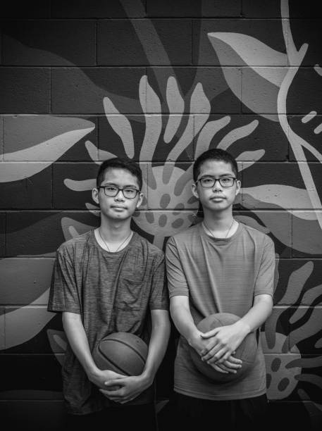 istock Twins at basketball 1084978444
