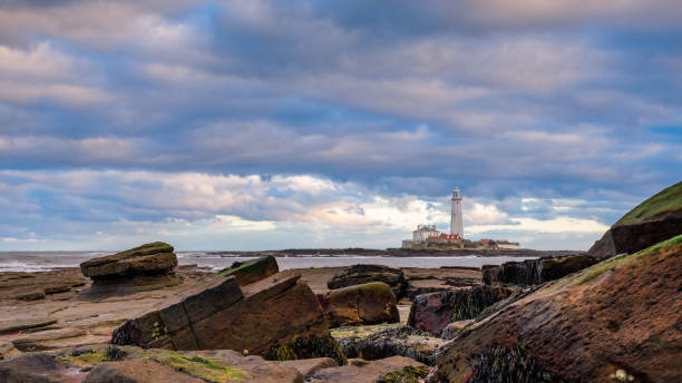 faro y las rocas de santa maría - west end fotografías e imágenes de stock