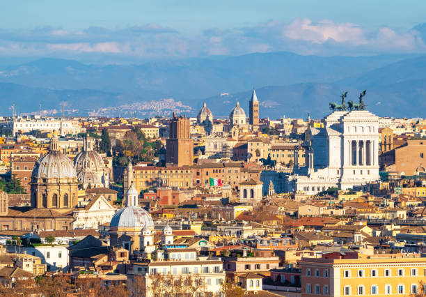 istock Rome (Italy) - The historic center 1085004020