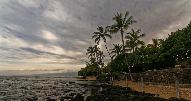 istock Kiholo bay near Queen's bath 1085025272