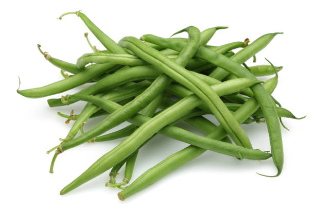 istock Fresh green beans isolated on white background 1085061118