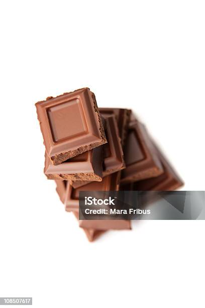 Pila Di Cioccolato - Fotografie stock e altre immagini di A forma di blocco - A forma di blocco, Alimentazione non salutare, Barretta di cioccolato