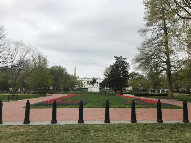 istock French-American summit meeting/White House 1085139482