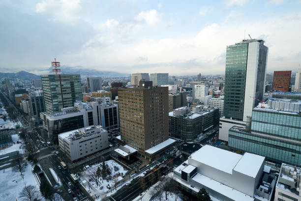 テレビ塔、北海道、日本 - 北海道 札幌 道路 ハイアングル ストックフォトと画像