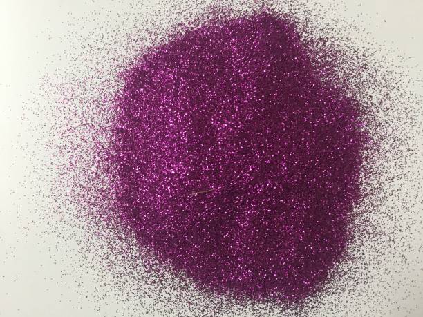 istock Magenta glitter powder 1085281458