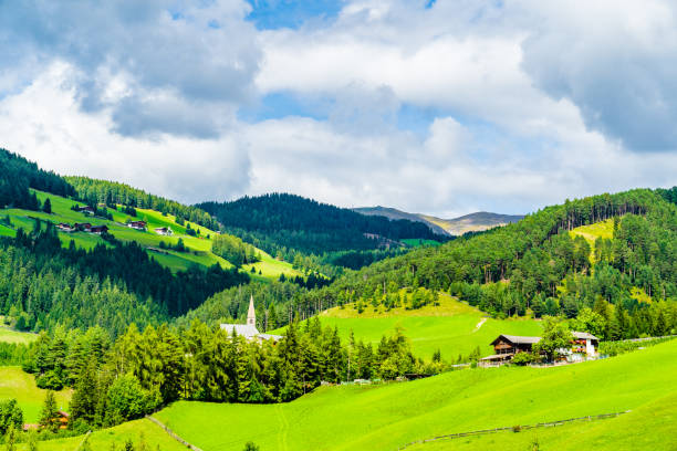 istock Italian village in the Alps 1085288762